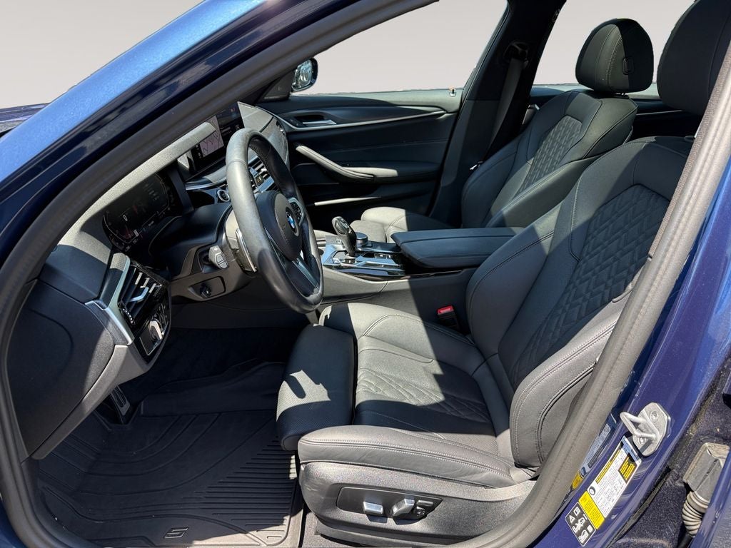 bmw 5 series 2023 WBA73BJ05PWY15802 image bmw 5 series 2023 WBA73BJ05PWY15802 image